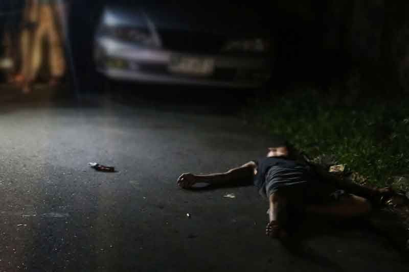 Buy-bust nauwi sa shootout 2 ‘shabu dealer’ bulagta